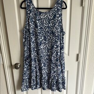 Lilly Pulitzer Blue and White Floral Dress